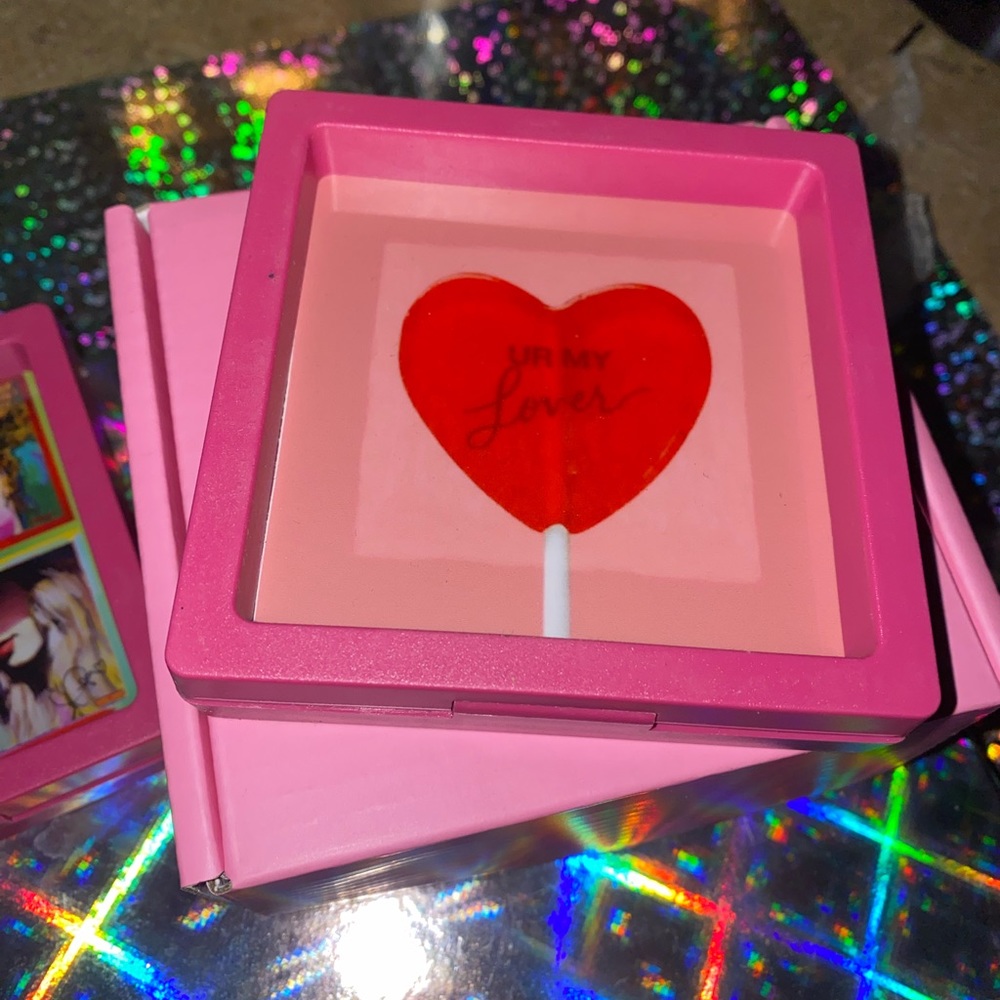 TAYLOR SWIFT BOX GIFT SET PETER MAX REPUTATION CONFETTI !! - Picture 3 of 9